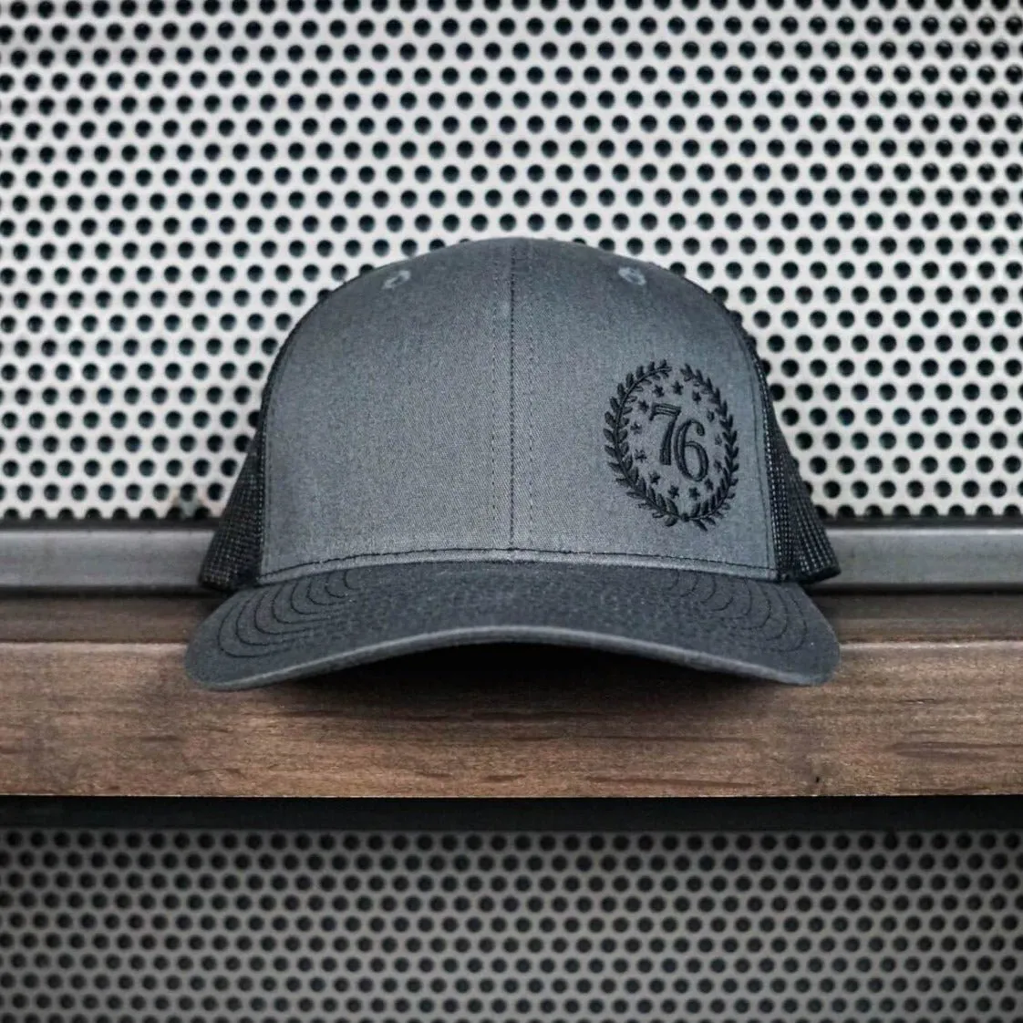 76 Crest Hat