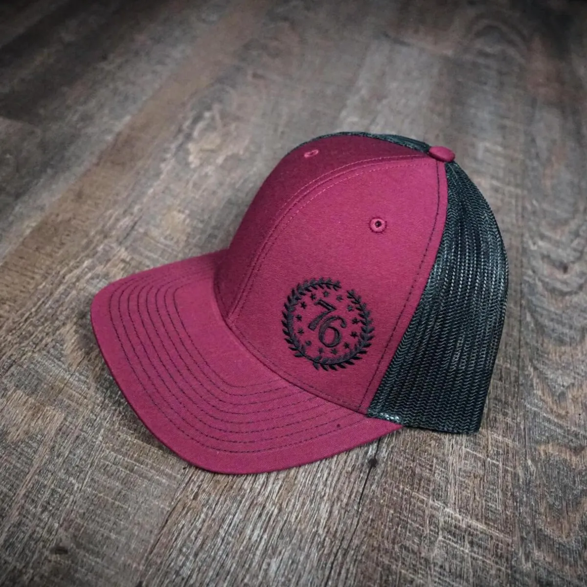 76 Crest Hat